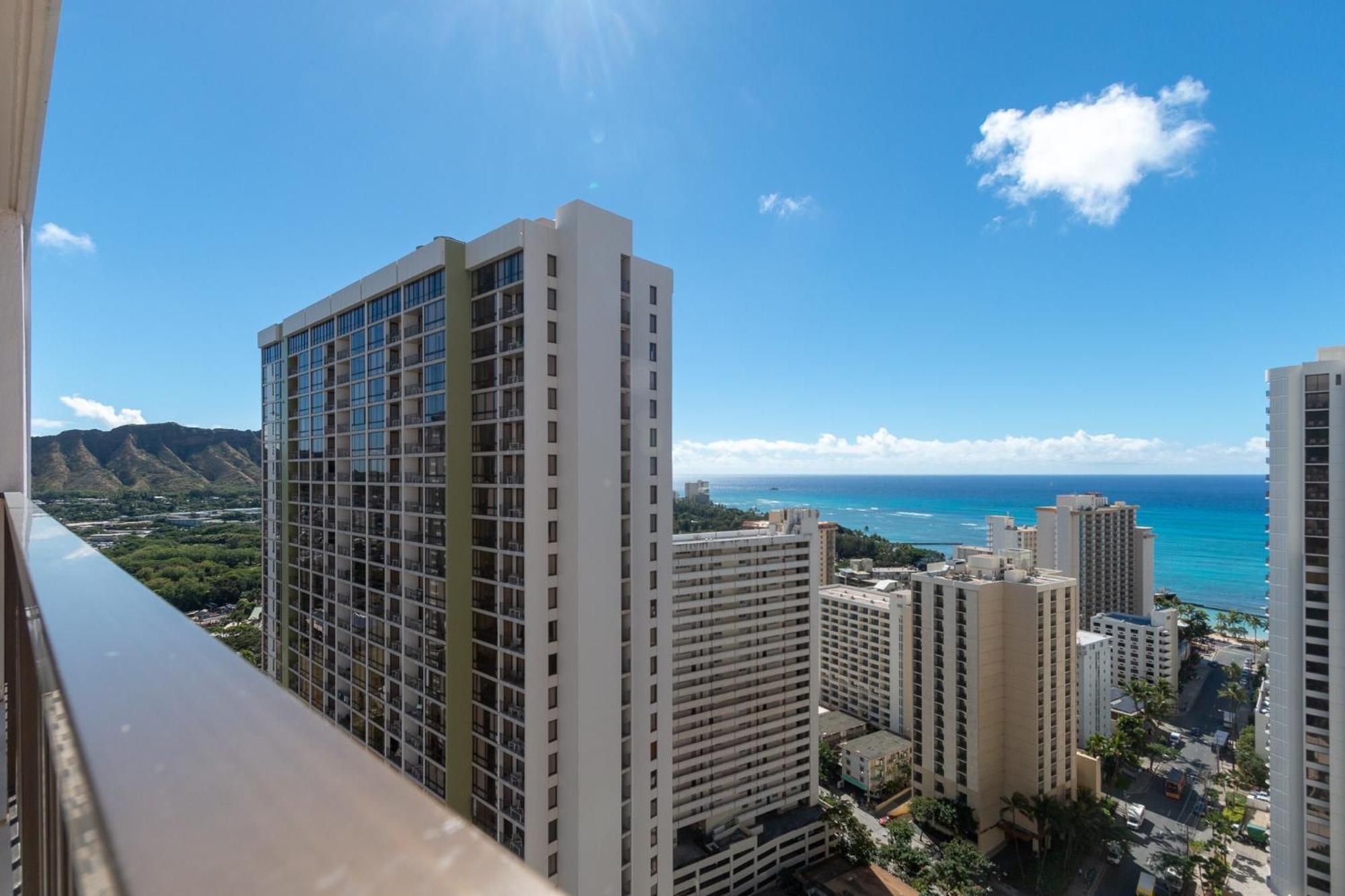 Beautifully Renovated 32Nd Floor Deluxe Ocean View Waikiki Condo Condo Honolulu Exteriér fotografie
