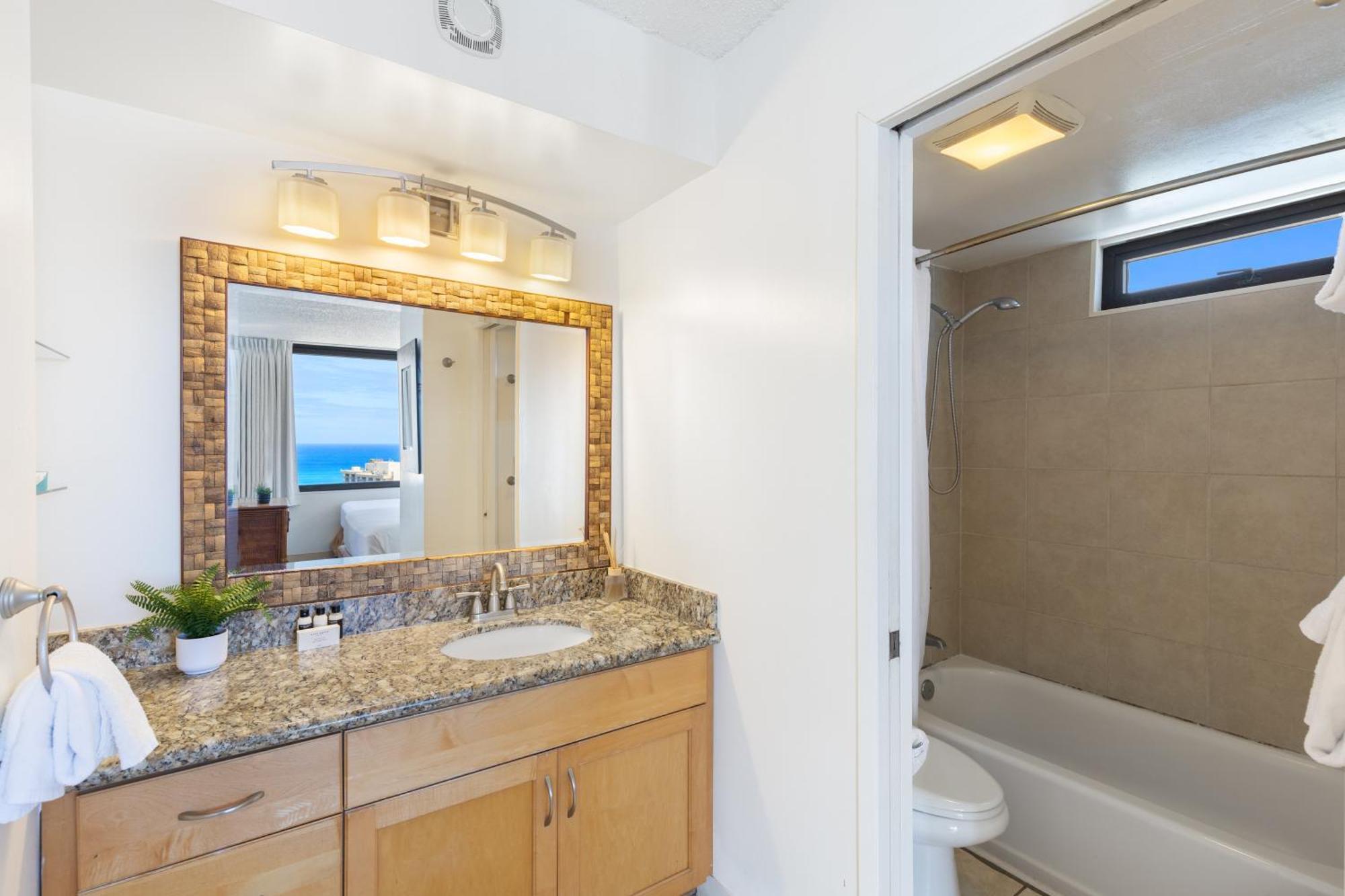 Beautifully Renovated 32Nd Floor Deluxe Ocean View Waikiki Condo Condo Honolulu Exteriér fotografie